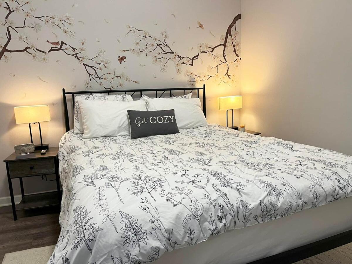Appartamento Downtown Cleveland -Modern First Floor Unit Esterno foto