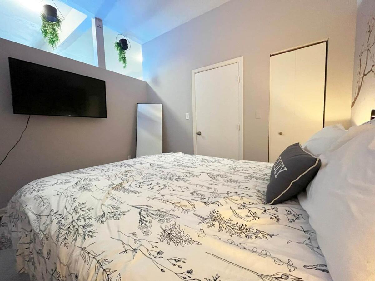 Appartamento Downtown Cleveland -Modern First Floor Unit Esterno foto